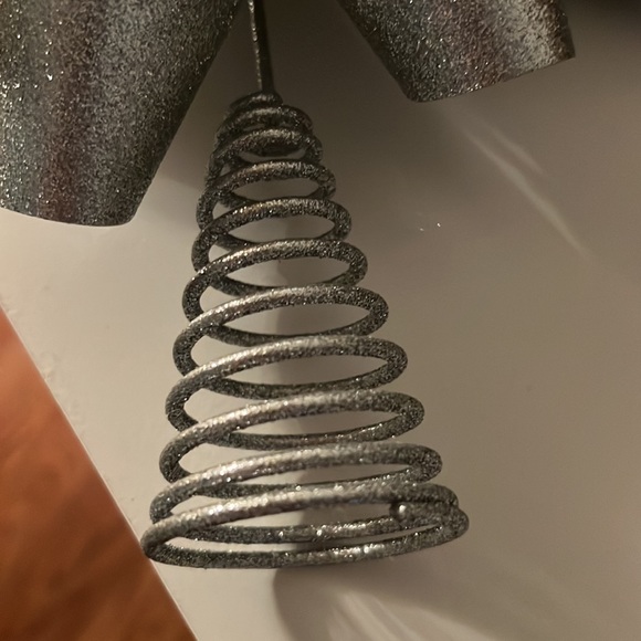 Magnolia Tree Topper - Picture 3 of 3